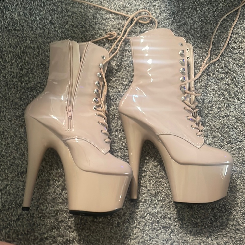 Sz 8 pleasers boots stripper platform heels brand new